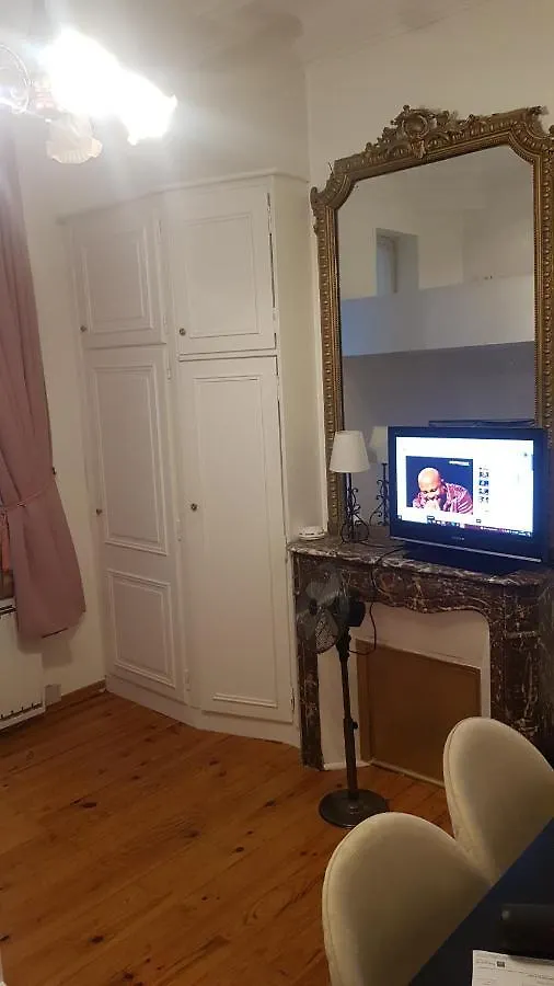El Paraiso De * Paris